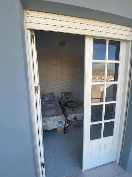 Vivenda Com Patio, No Coracao Do Mindelo Villa Bagian luar foto